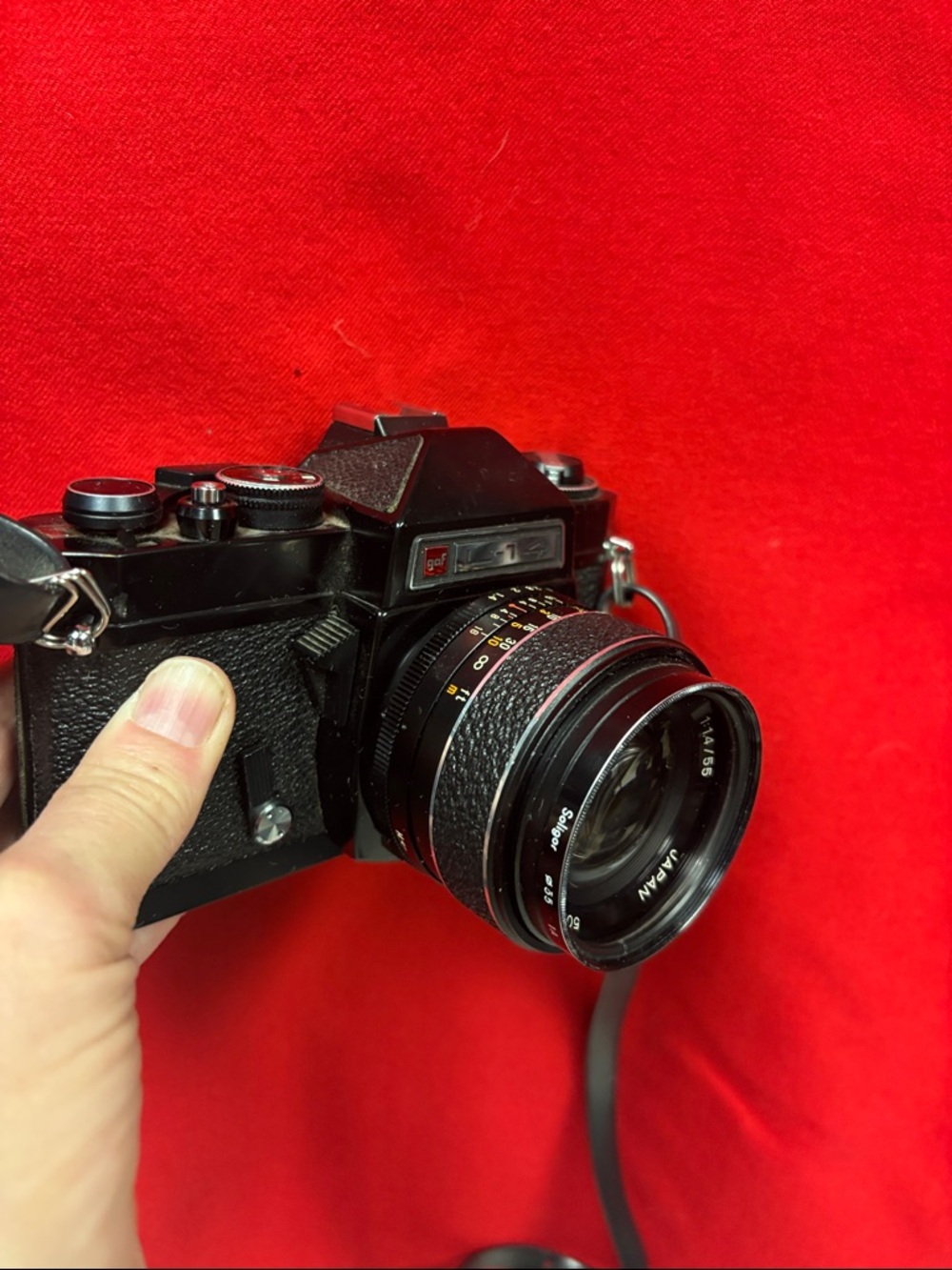 Vintage Black SLR CHINON Film Camera with 55mm Lens with bonus lens - Picture 3 of 12